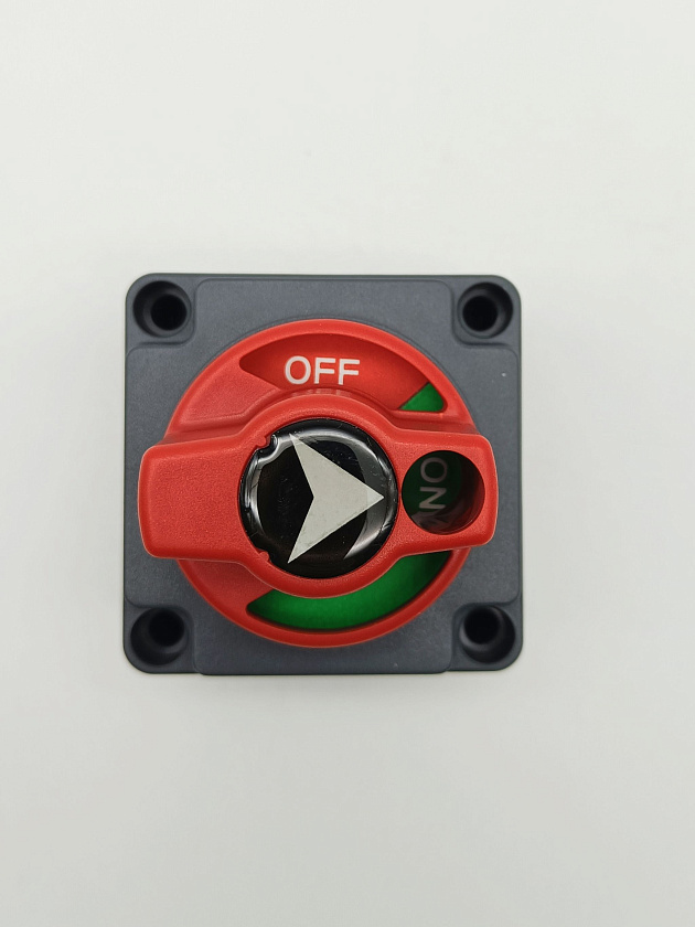 Выключатель массы OMAX (Тайвань) "ON-OFF" 250А, 12В для аккумуляторной батареи (АКБ) поворотный размыкатель / ключ переключатель аккумулятора для лодки, автодома, вездехода и др