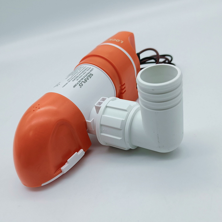 Помпа трюмная SeaFlo 1100 GPH (4140 л/час) 12 вольт электрическая для откачки воды осушительная, для лодки / катера / яхты водооткачивающая, насос 12 В водяной горизонтальный низкопрофильный