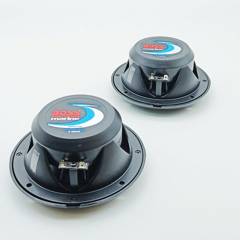 Морская акустика BOSS MR50B 150W, 5.25'', комплект динамиков 2 шт., колонки для лодки, катера, яхты водонепроницаемые 2-полосные, цв. черный